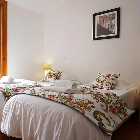 Alecrim 15 By Patio 25 Appartamento Lisbona